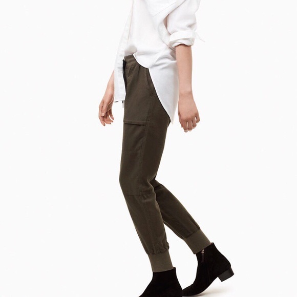 ARITZIA PANTS - Picture 2 of 4